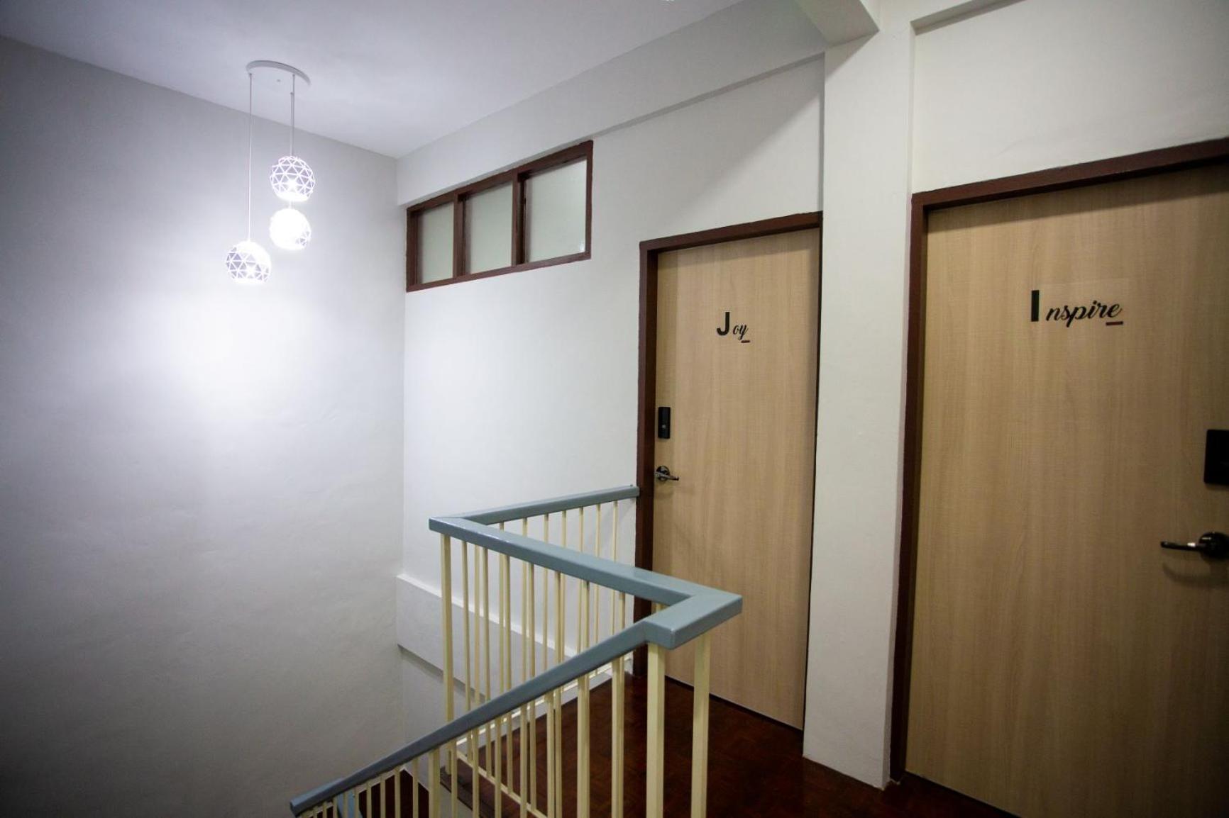 Hom2Rex Kuching Homestay Taman Timberland Экстерьер фото